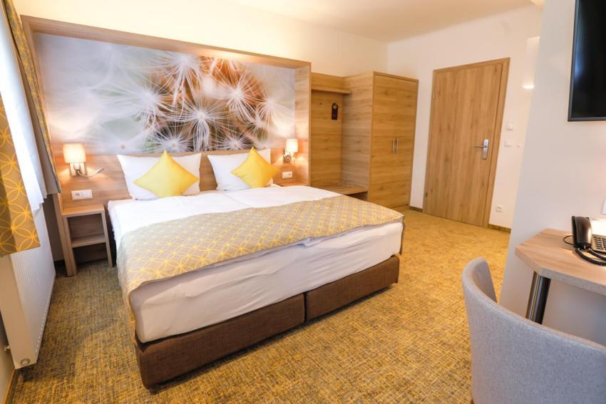 R&R Residenzen Hotel มิตแตร์บาค ภายนอก รูปภาพ